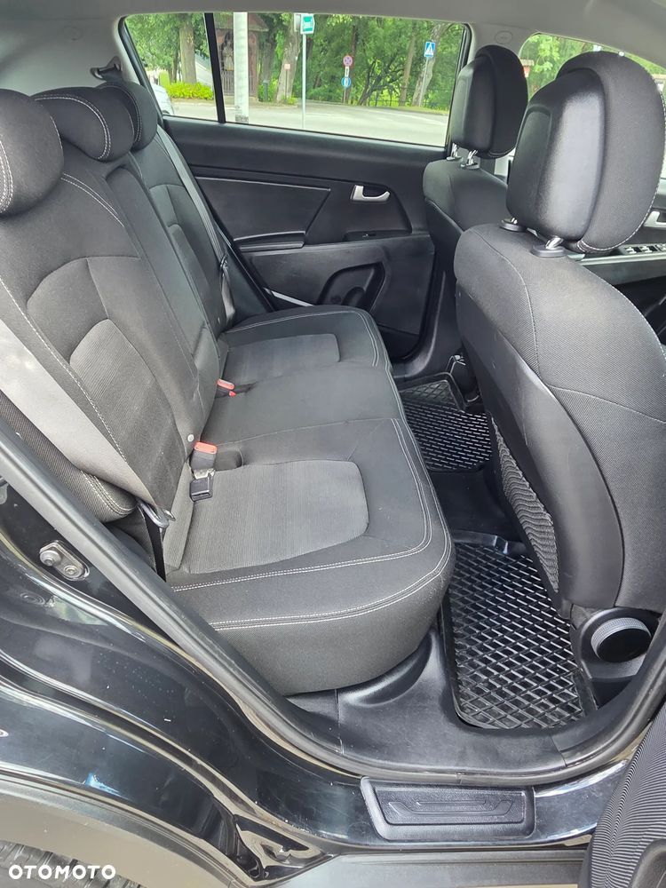 Kia Sportage 1.6 GDI L 2WD - 12
