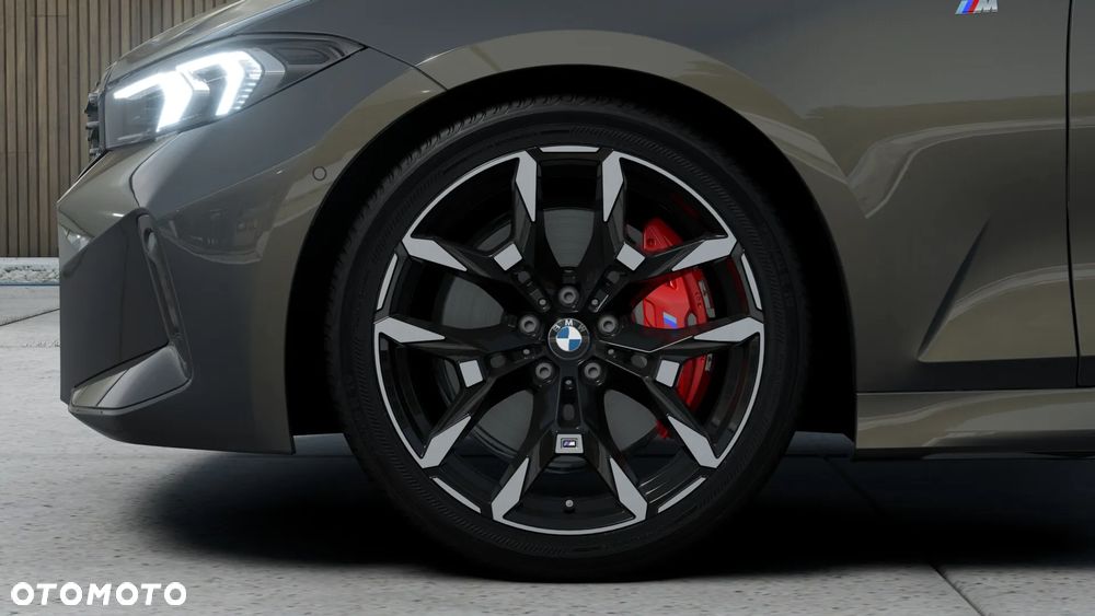 BMW Seria 3 M340i xDrive mHEV sport - 9