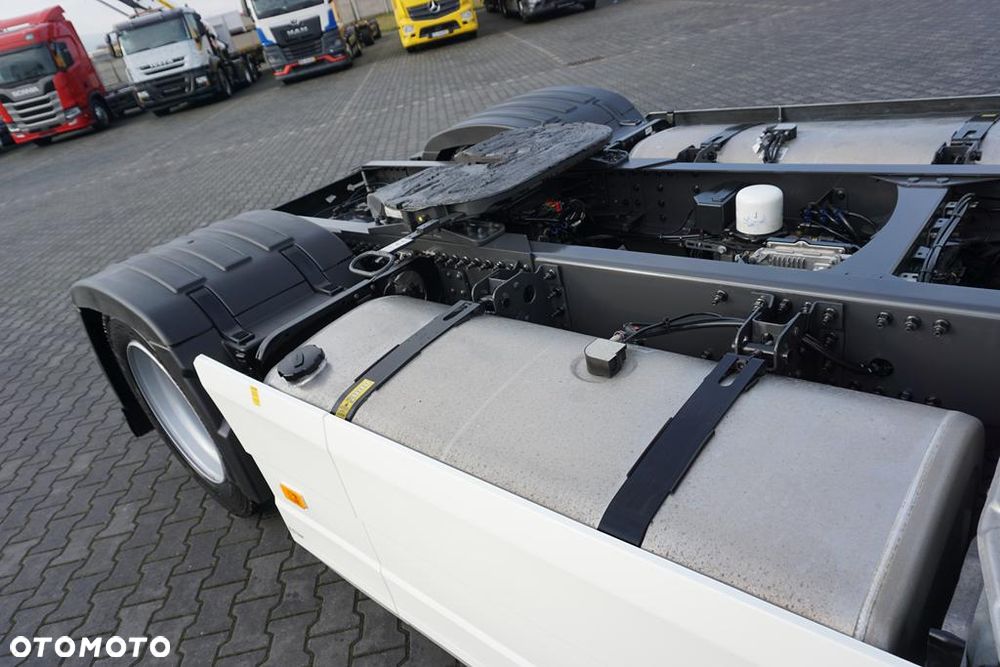 Volvo / FH / AREO / 460 / I – SAVE / LOW DECK / MEGA / XL / E 6 / ACC / I -COOL / NOWY MODEL - 40