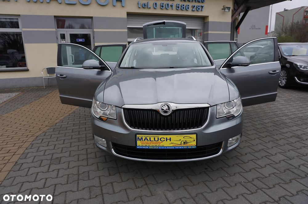 Skoda Superb 2.0 TDI DSG FAMILY - 12
