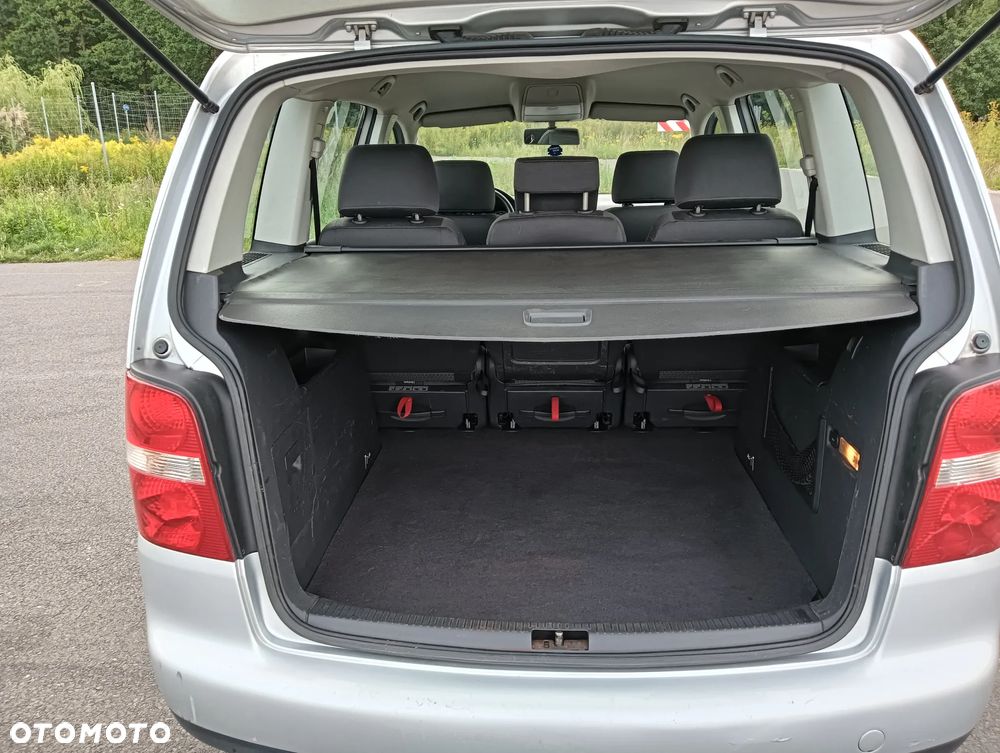 Volkswagen Touran 1.9 TDI Trendline - 18