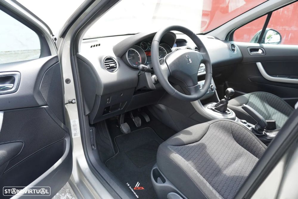 Peugeot 308 SW 1.6 HDi Executive CVM6 - 8