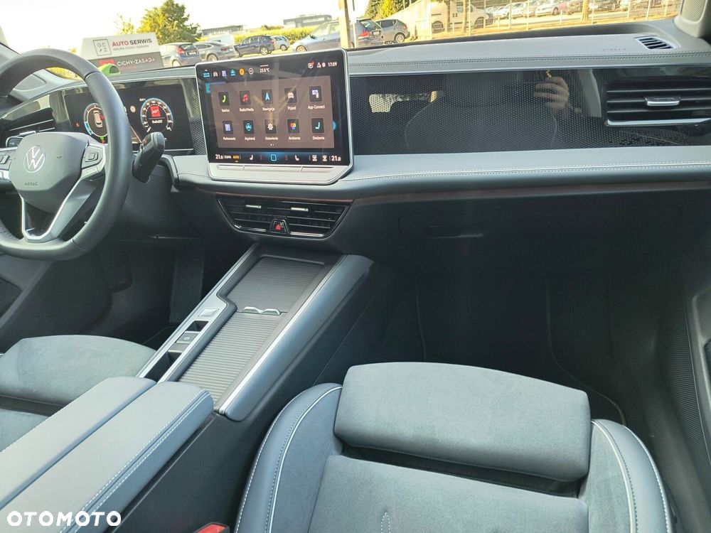 Volkswagen Passat - 14