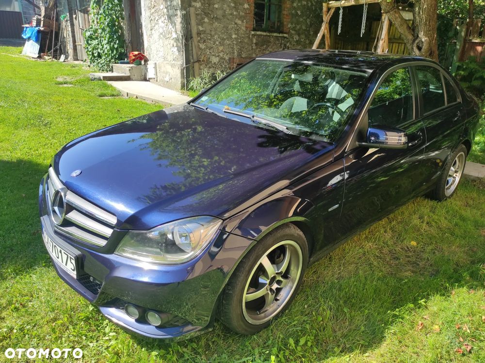 Mercedes-Benz Klasa C 180 CDI DPF (BlueEFFICIENCY) - 4
