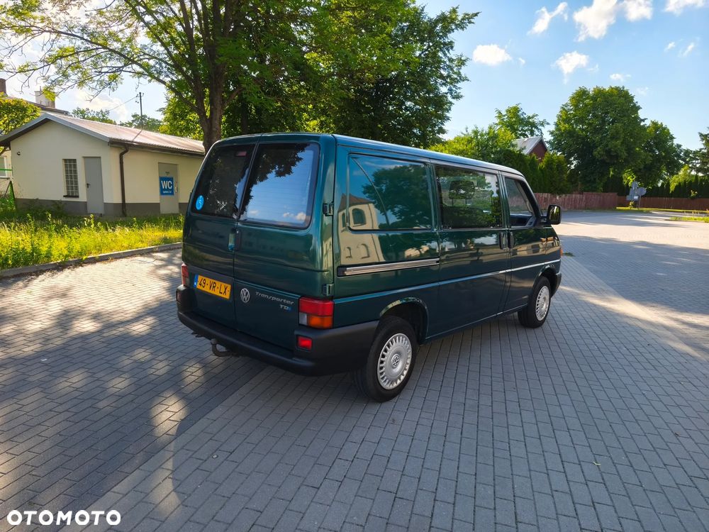 Volkswagen Transporter - 3