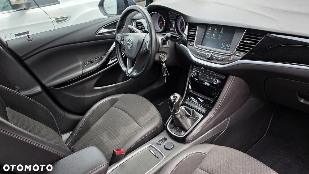 Opel Astra 1.4 Turbo Innovation - 8