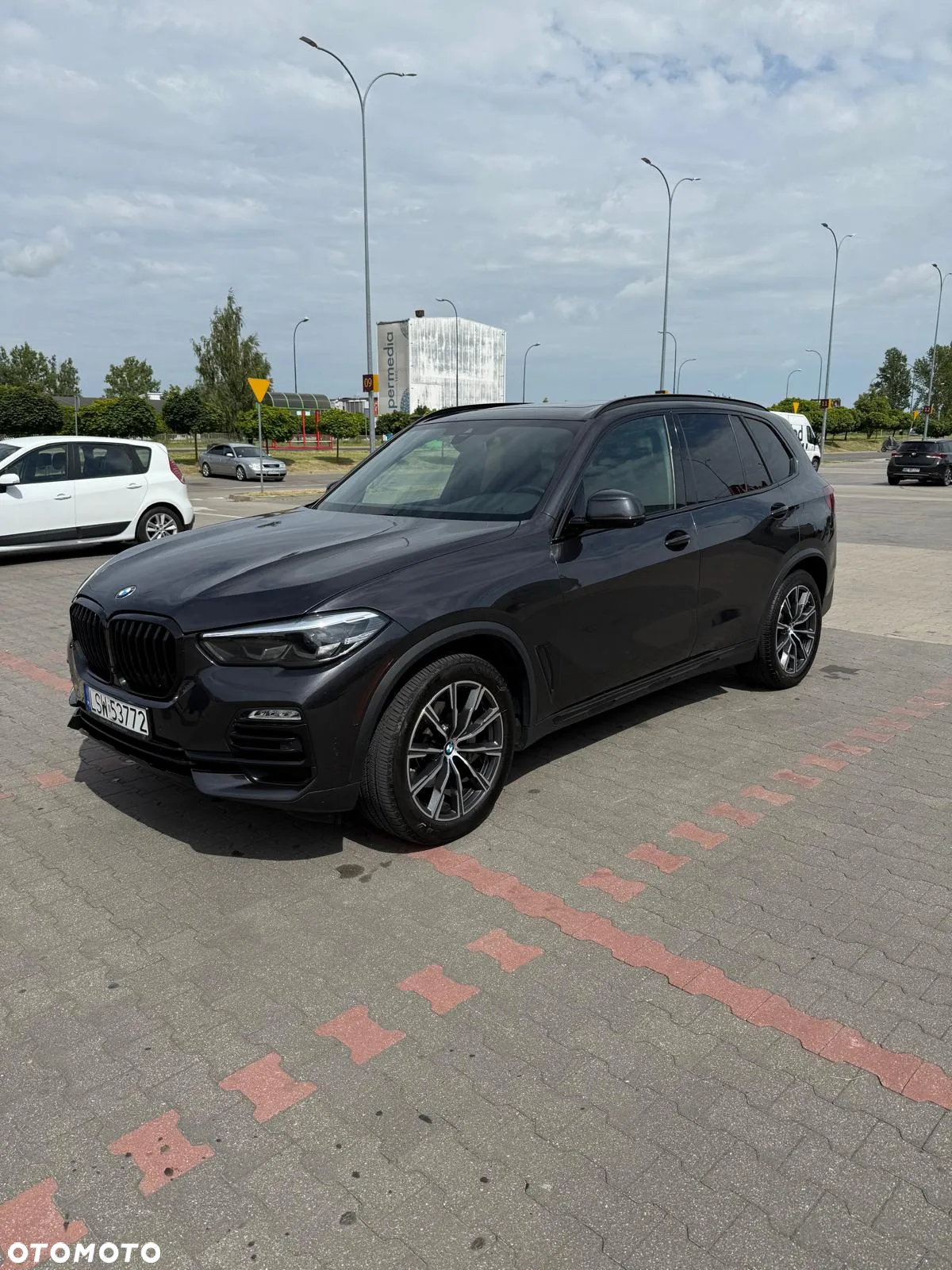 BMW X5 xDrive40i - 12