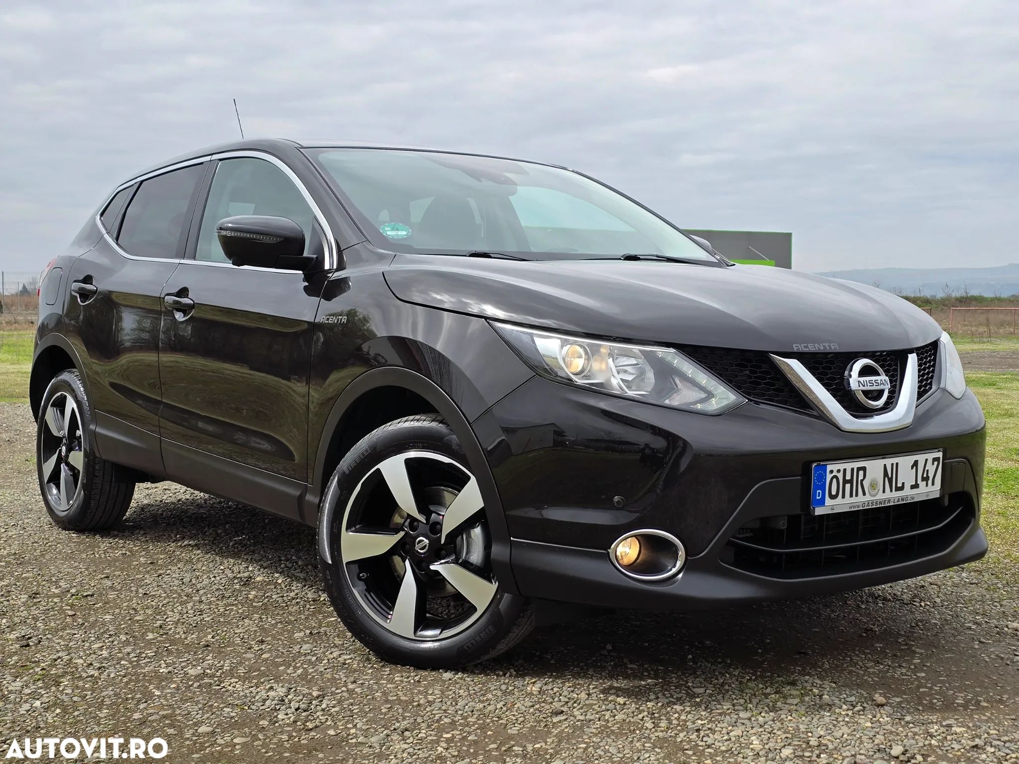 Nissan Qashqai 1.6 DCI ALL-MODE 4x4i ACENTA - 1