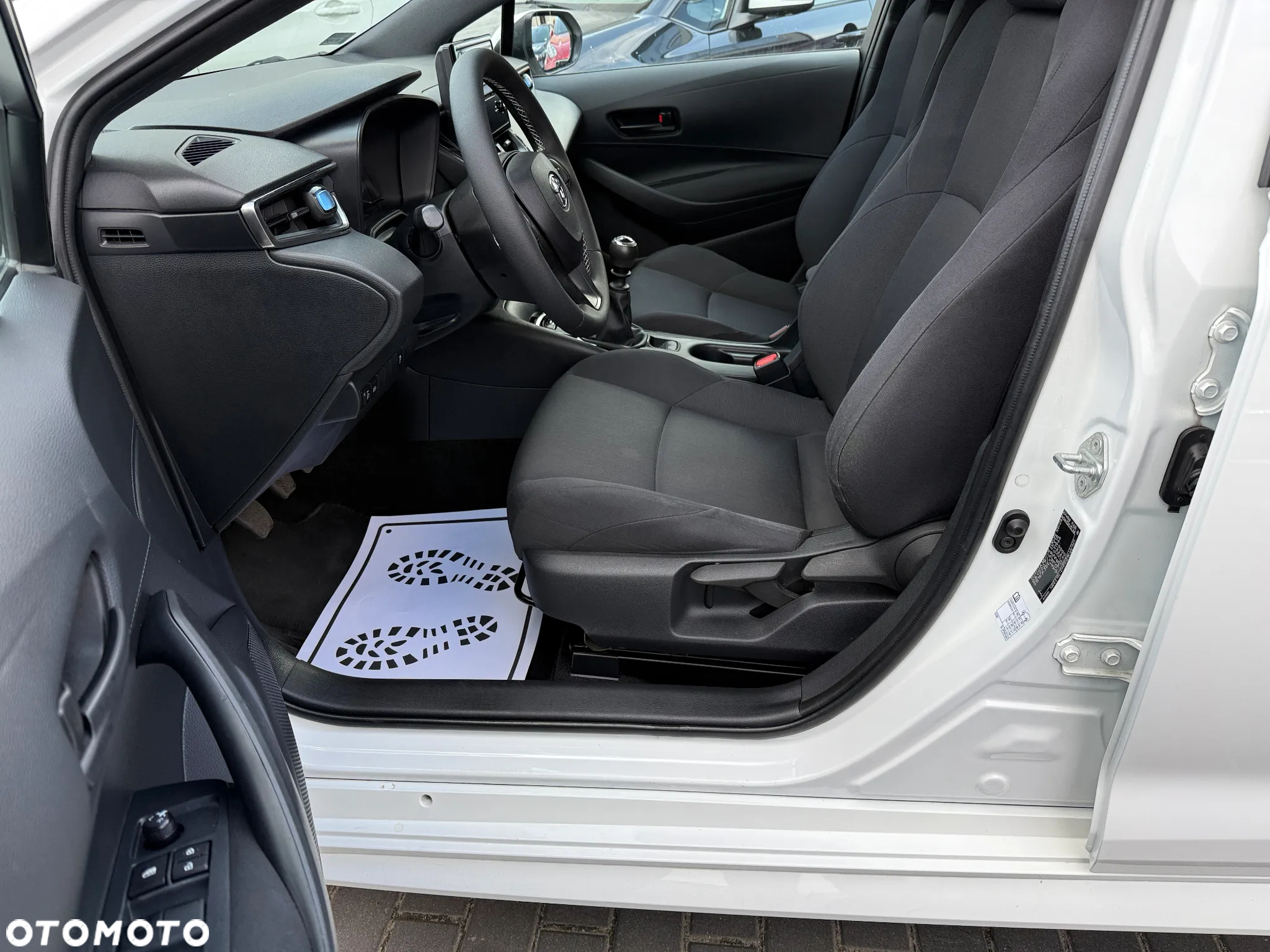 Toyota Corolla 1.2 T Active - 10