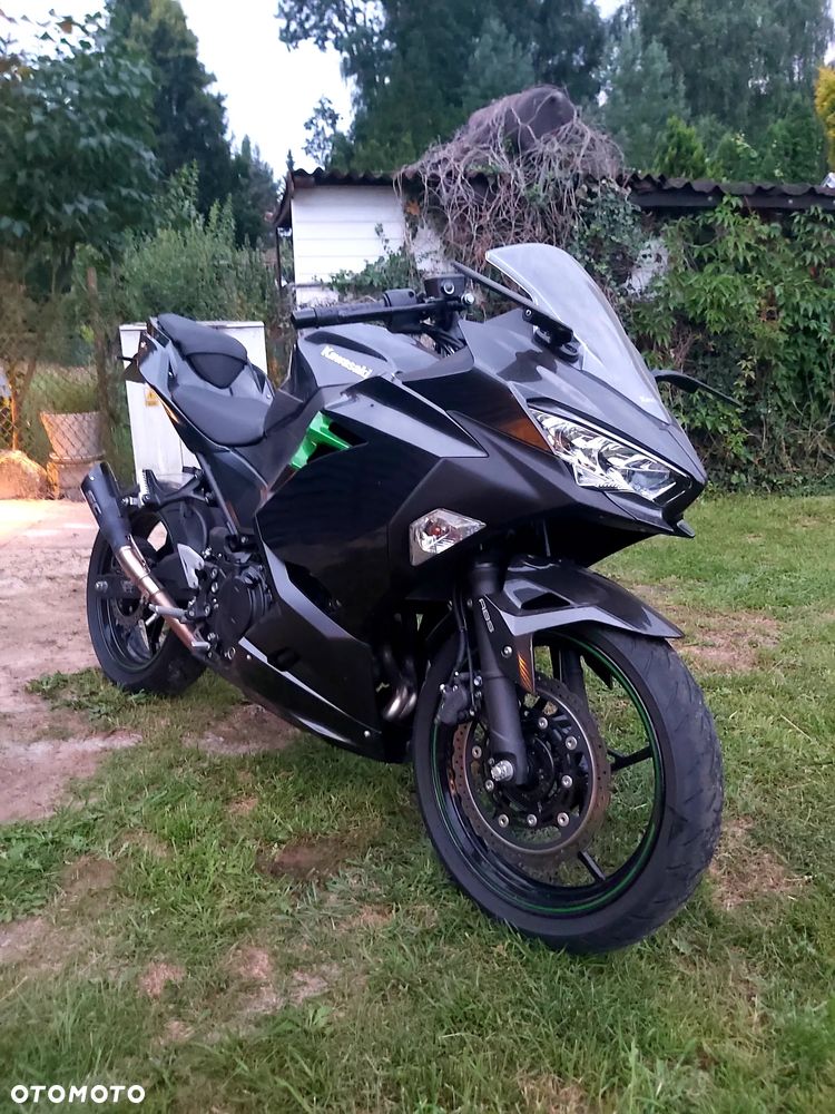 Kawasaki Ninja 400 - 1