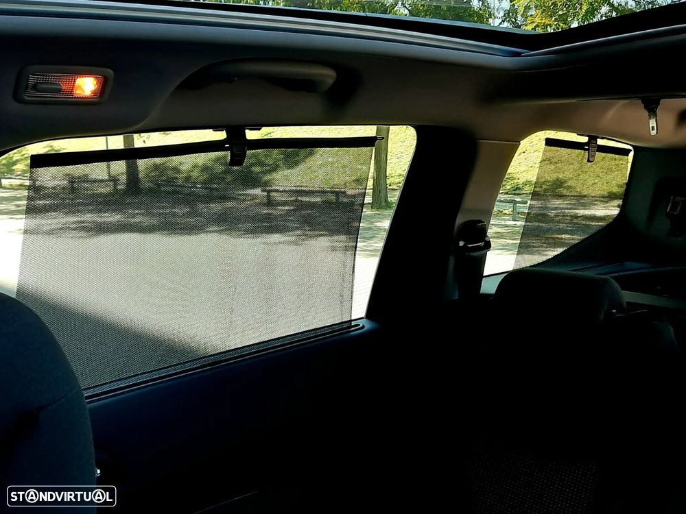 Peugeot 5008 1.6 BlueHDi Allure - 26