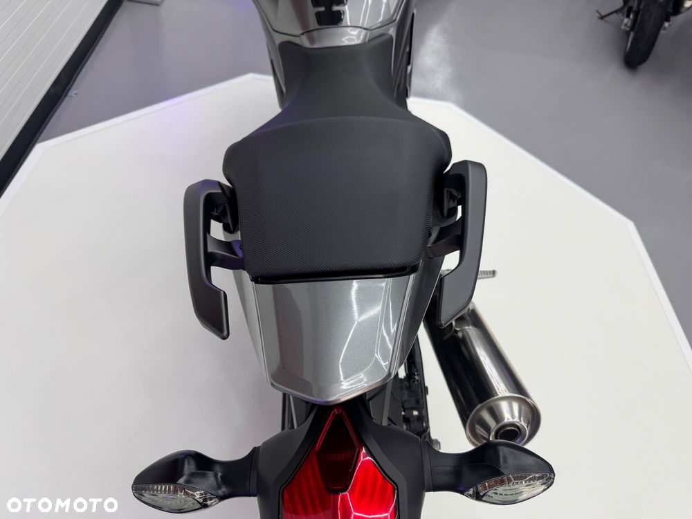 Honda NC - 23