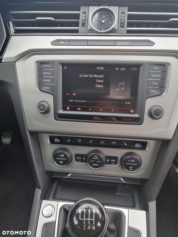 Volkswagen Passat Variant 2.0 TDI (BlueMotion Technology) Comfortline - 25