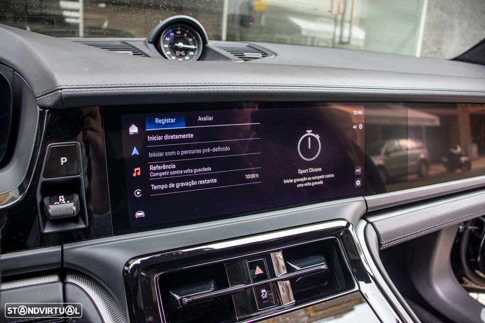 Porsche Panamera 4 E-Hybrid - 30