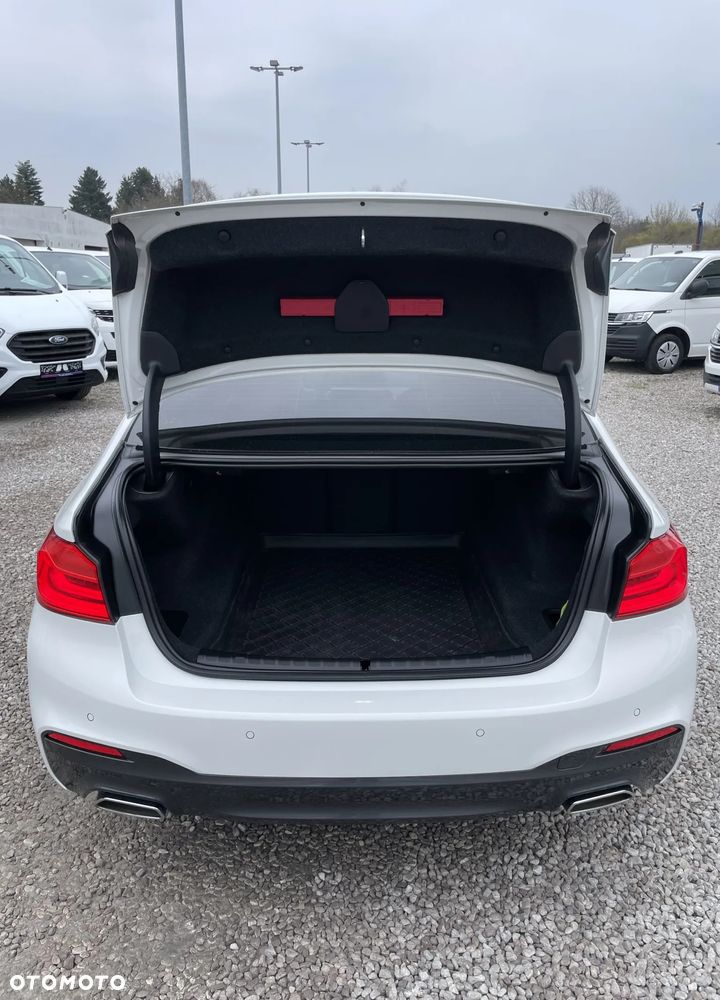 BMW Seria 5 520d xDrive - 3