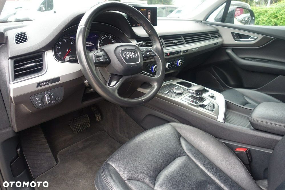 Audi Q7 - 9
