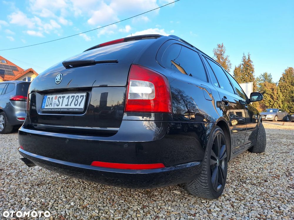 Skoda Octavia 2.0 TDI RS DSG - 7