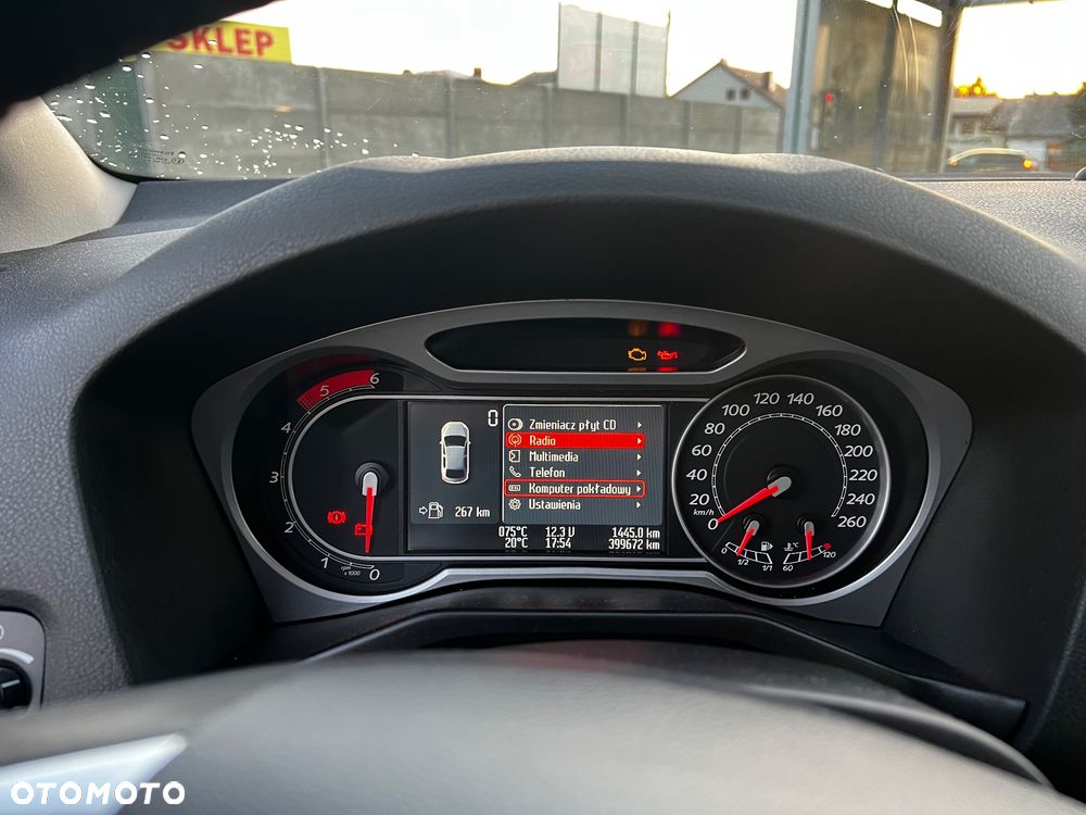 Ford Mondeo 2.0 TDCi Ambiente - 19