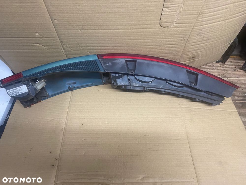 LAMPA TYLNA LEWA OPEL MERIVA A 93295362 - 3