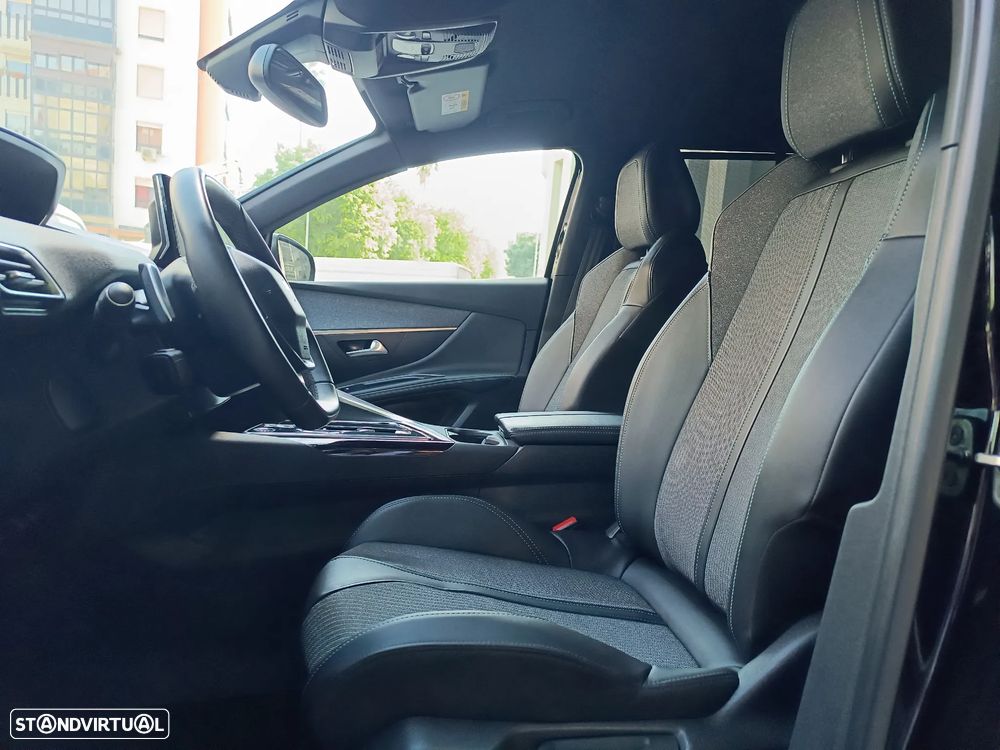 Peugeot 5008 PureTech 130 EAT8 Stop & Start Allure Pack - 8