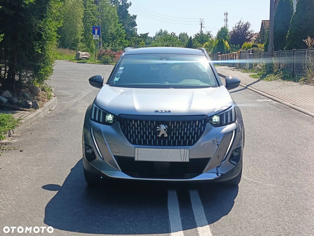 Peugeot 2008 PureTech 155 EAT8 GT - 20