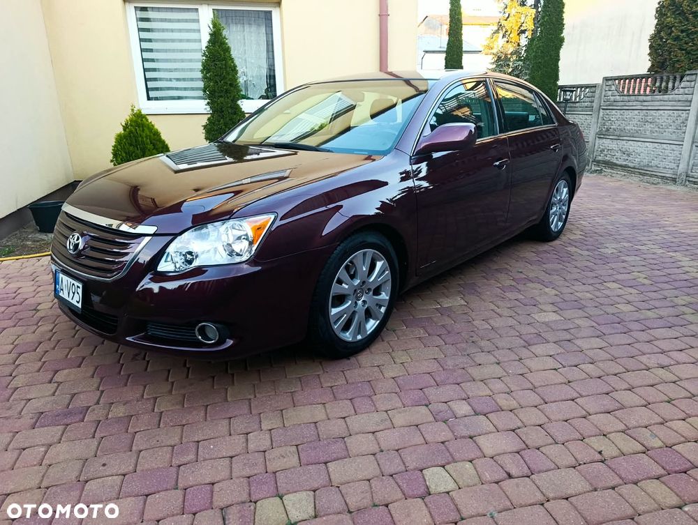 Toyota Avalon - 1