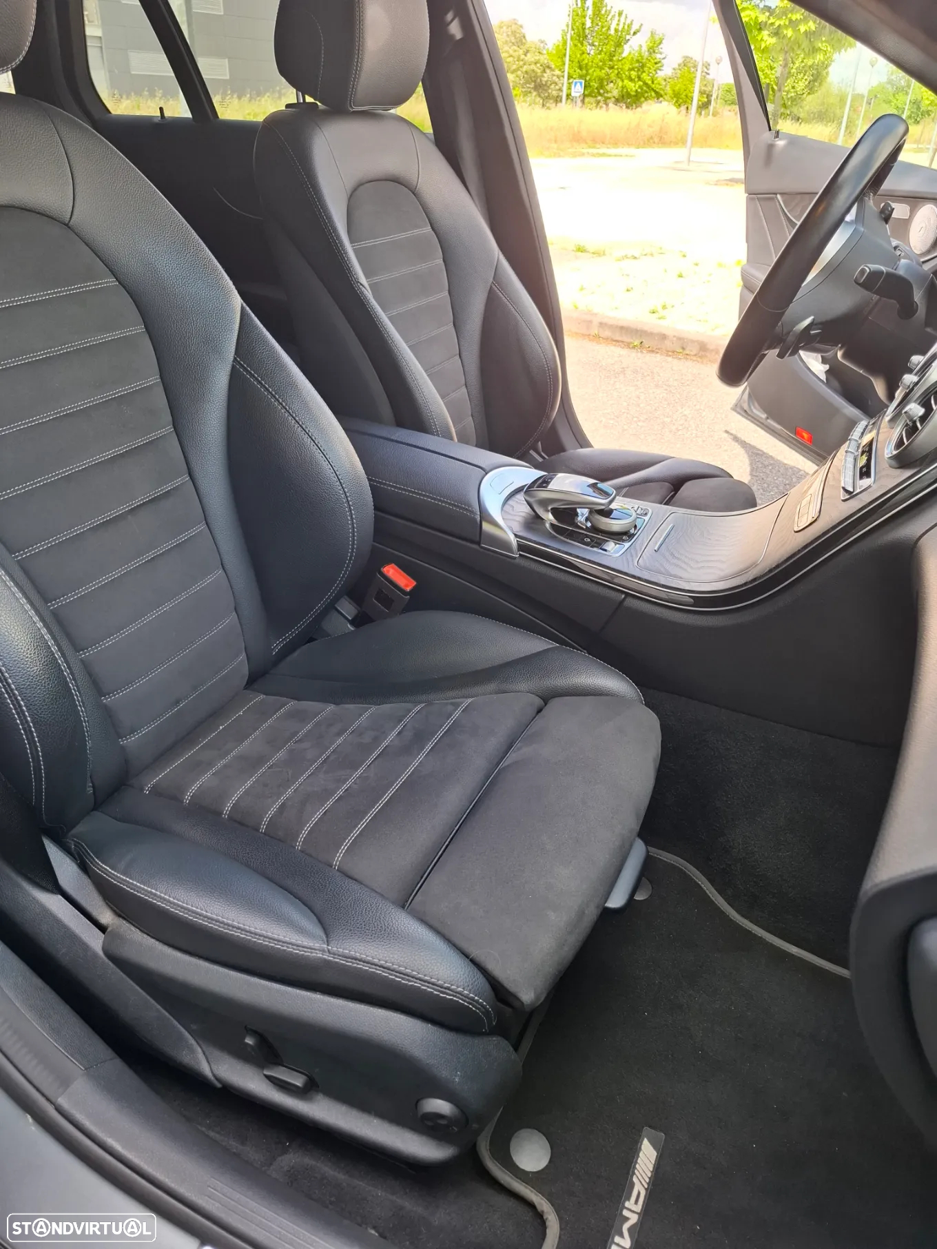 Mercedes-Benz C 300 de AMG Line - 13