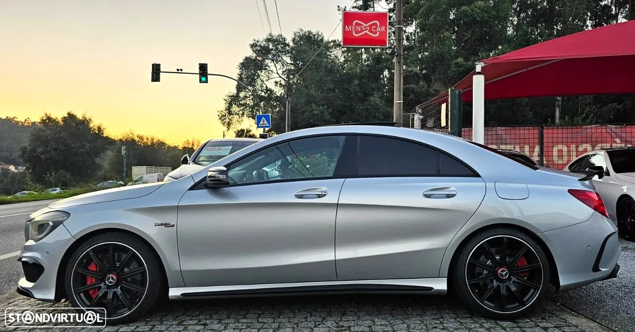 Mercedes-Benz CLA 45 AMG 4Matic 7G-DCT - 26