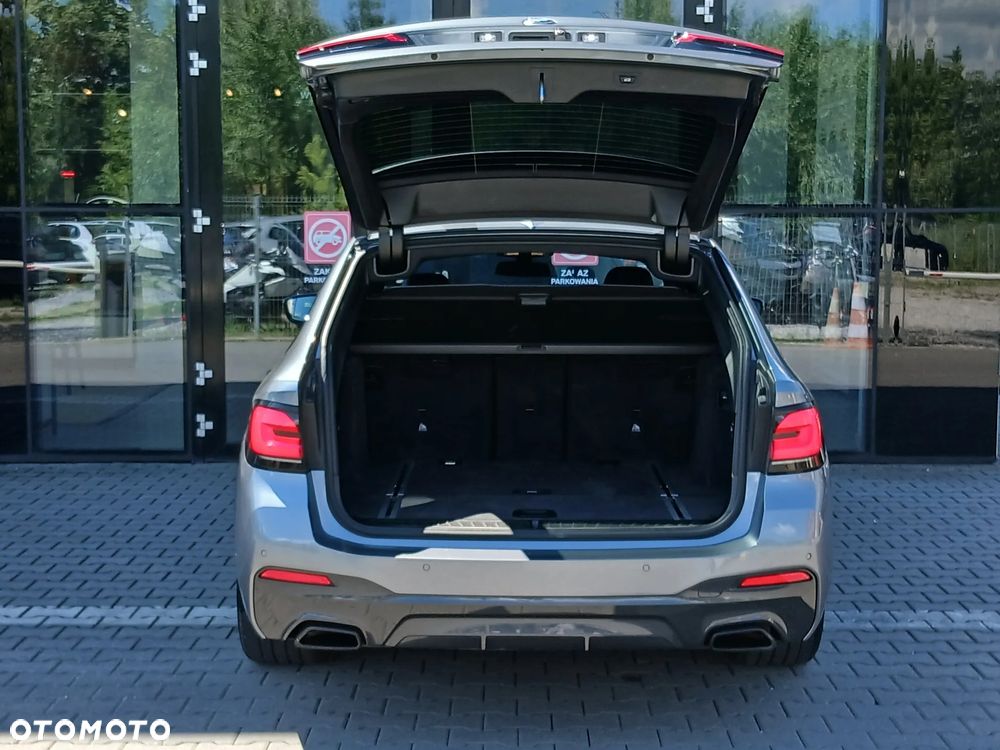 BMW Seria 5 530d xDrive mHEV M Sport sport - 22