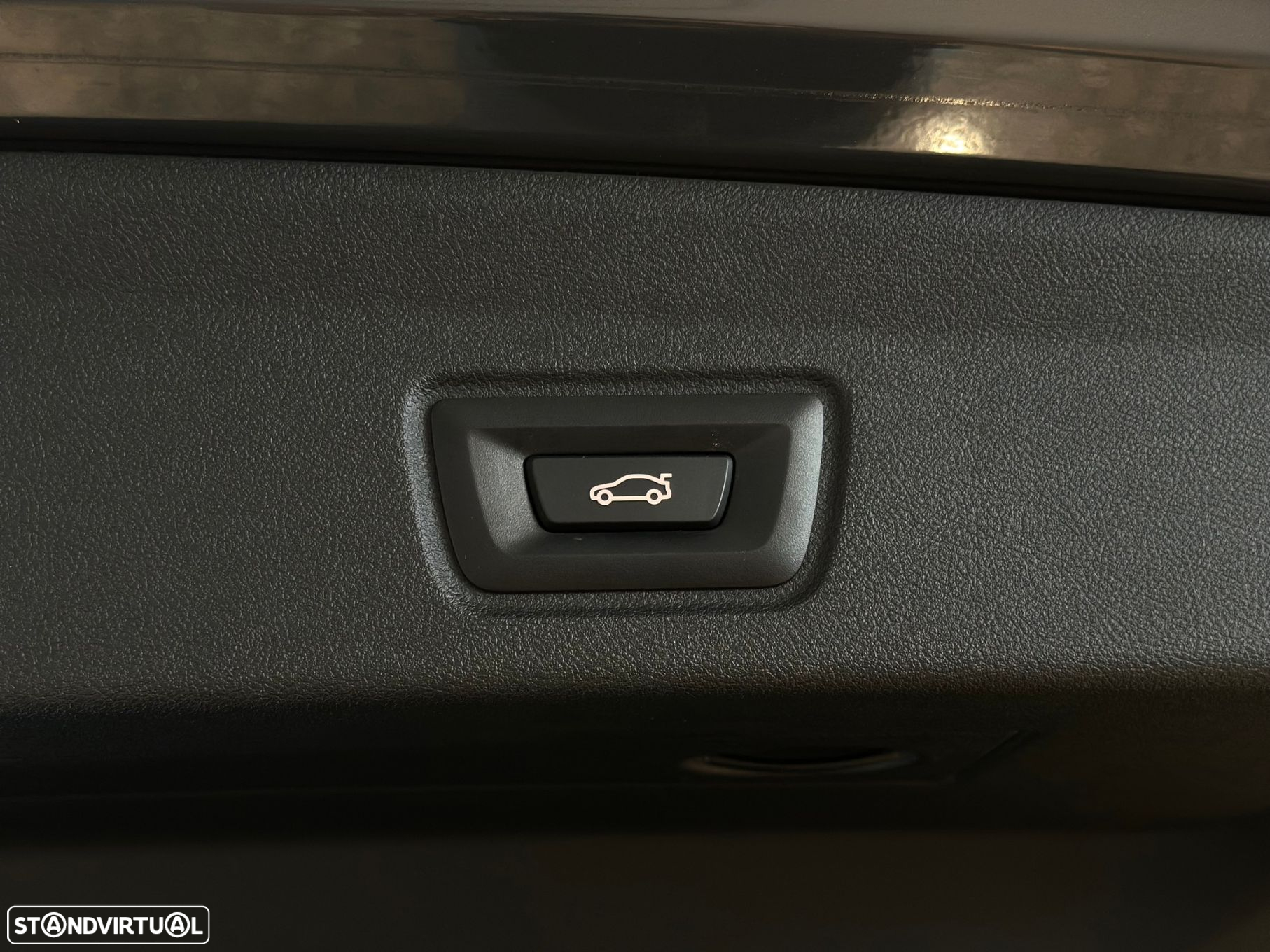 BMW i4 eDrive40 Desportiva M - 30