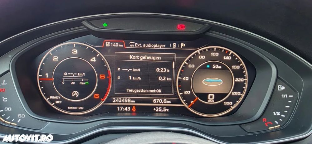 Audi A4 Avant - 25