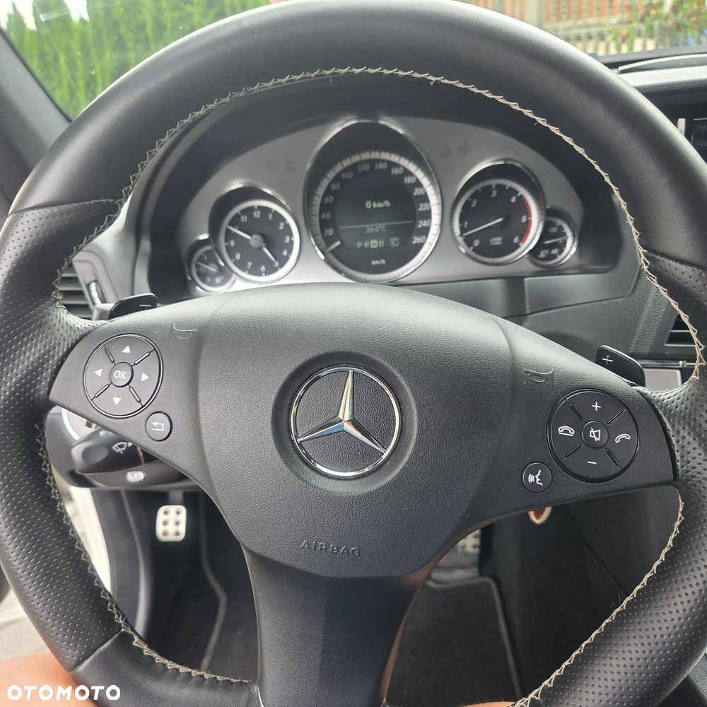 Mercedes-Benz Klasa E - 6