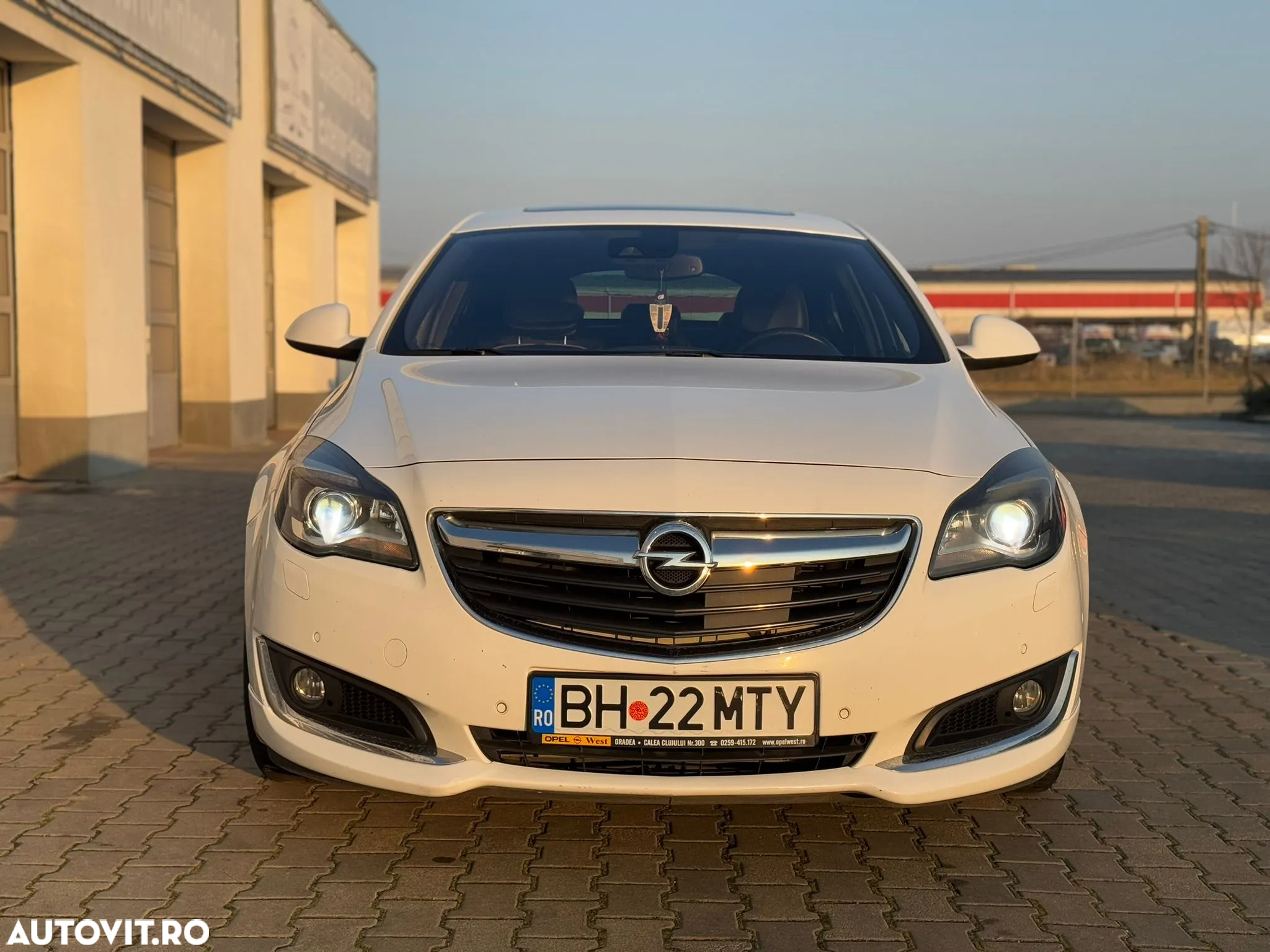Opel Insignia 2.0 Turbo ECOTEC 4X4 Cosmo Aut. - 5