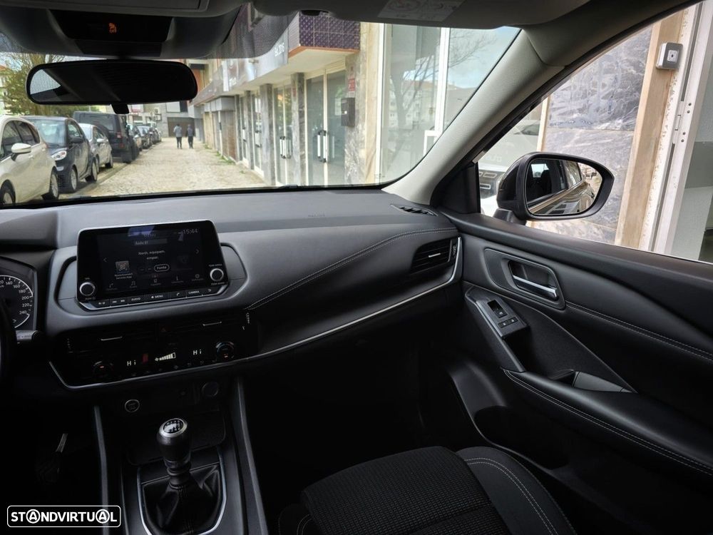 Nissan Qashqai 1.3 DIG-T Acenta - 22