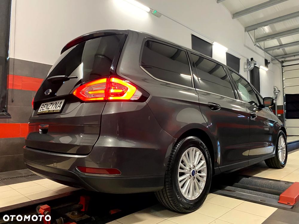 Ford Galaxy 2.0 EcoBoost Titanium - 9