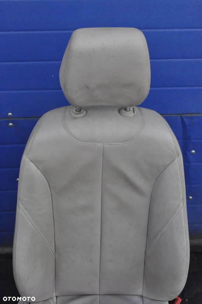 BMW 1 F20 PRZEKŁADKA WNĘTRZA FOTELE BIAŁA SKÓRA KANAPA - 4