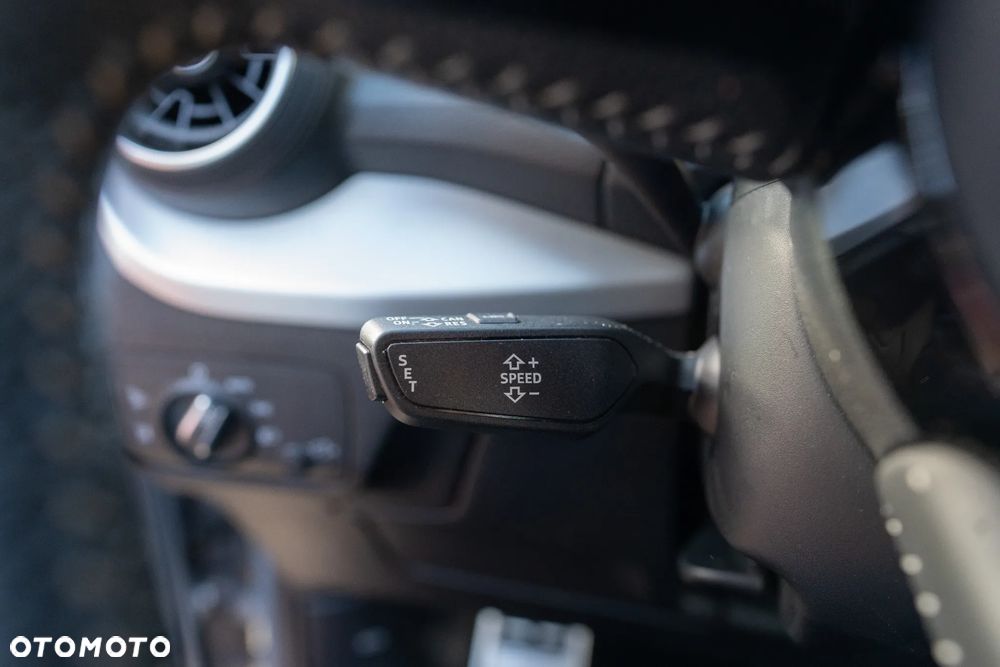 Audi Q2 35 TFSI S tronic S line - 17