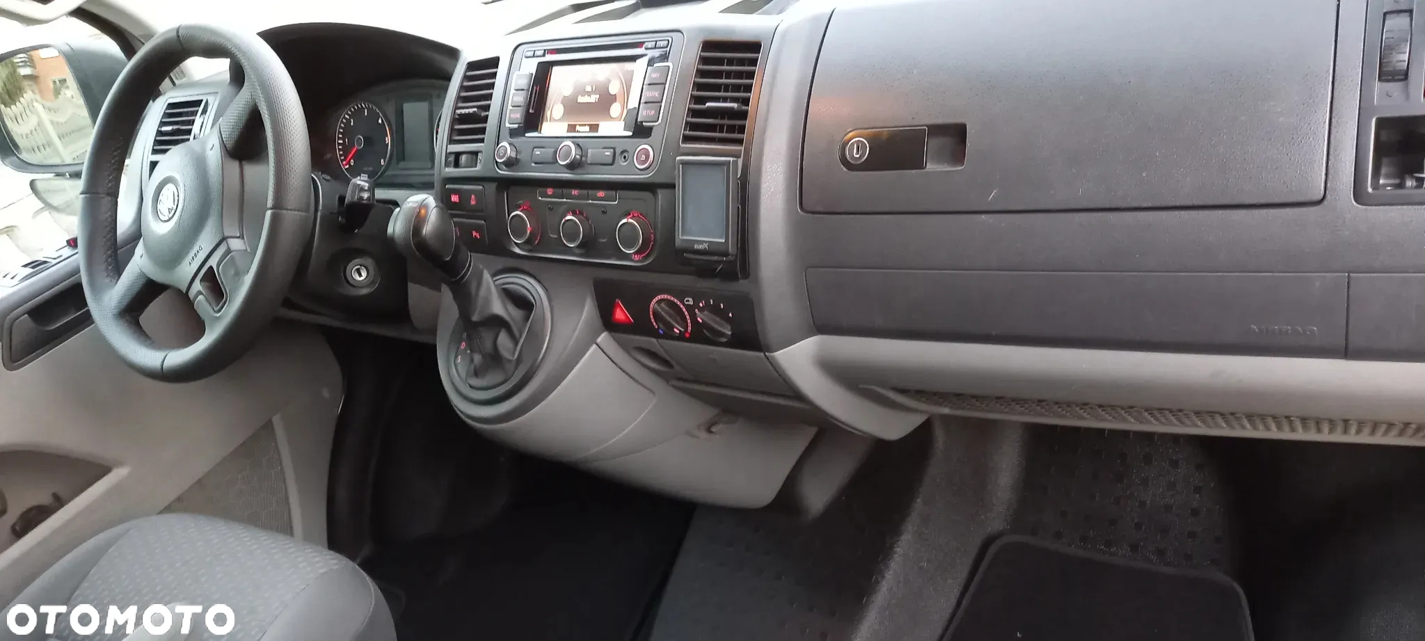 Volkswagen Transporter Caravelle Kurz DSG Comfortline - 36