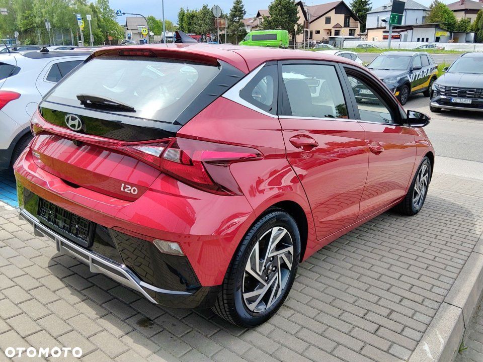 Hyundai i20 - 12