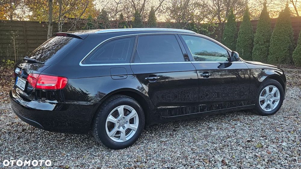 Audi A4 Avant - 14