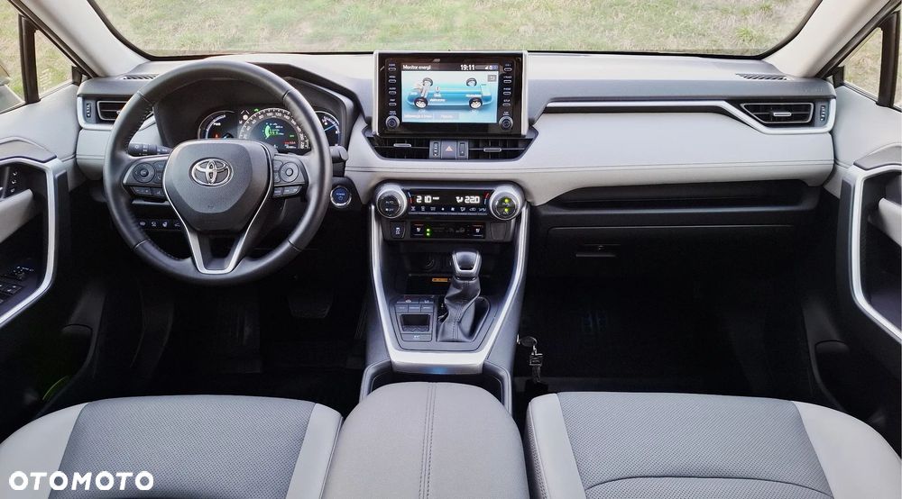 Toyota RAV4 - 16