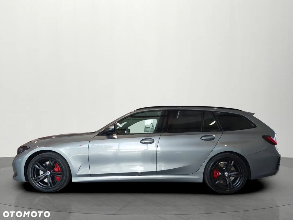 BMW Seria 3 330d Touring M Sport - 6