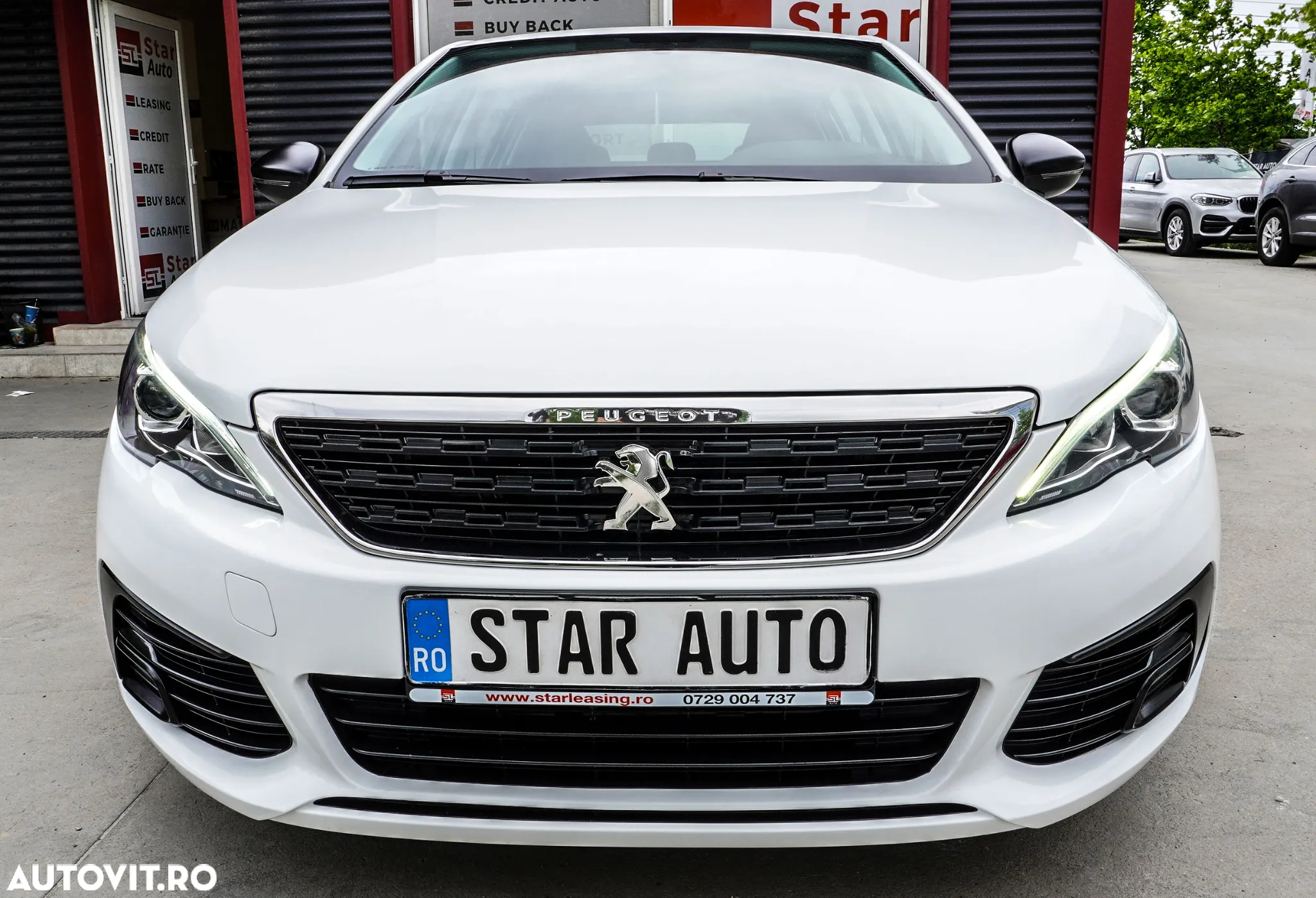 Peugeot 308 1.2 L PureTech Turbo S&S Allure - 3