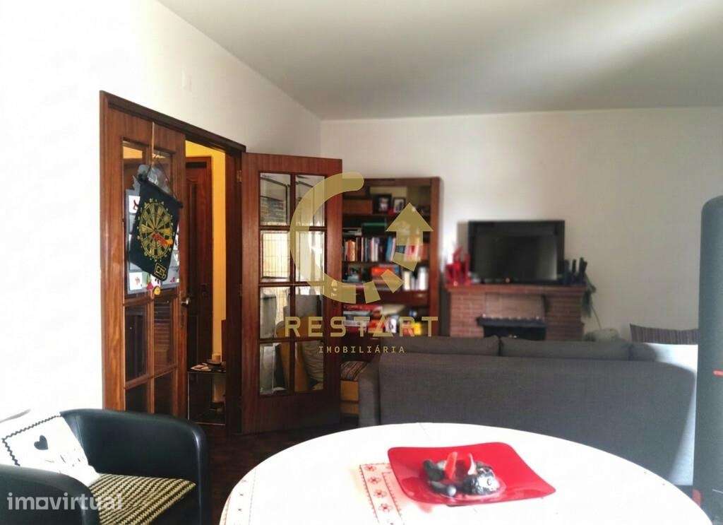 Apartamento T2 com Terraço - Grande imagem: 4/26