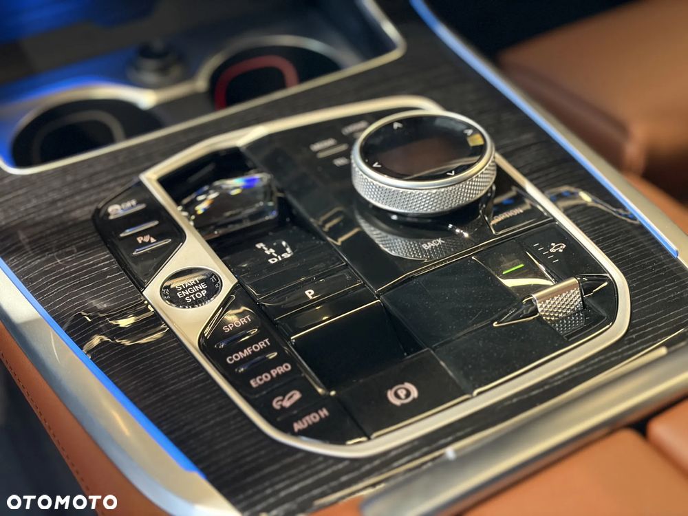 BMW X7 M60i xDrive mHEV sport - 20
