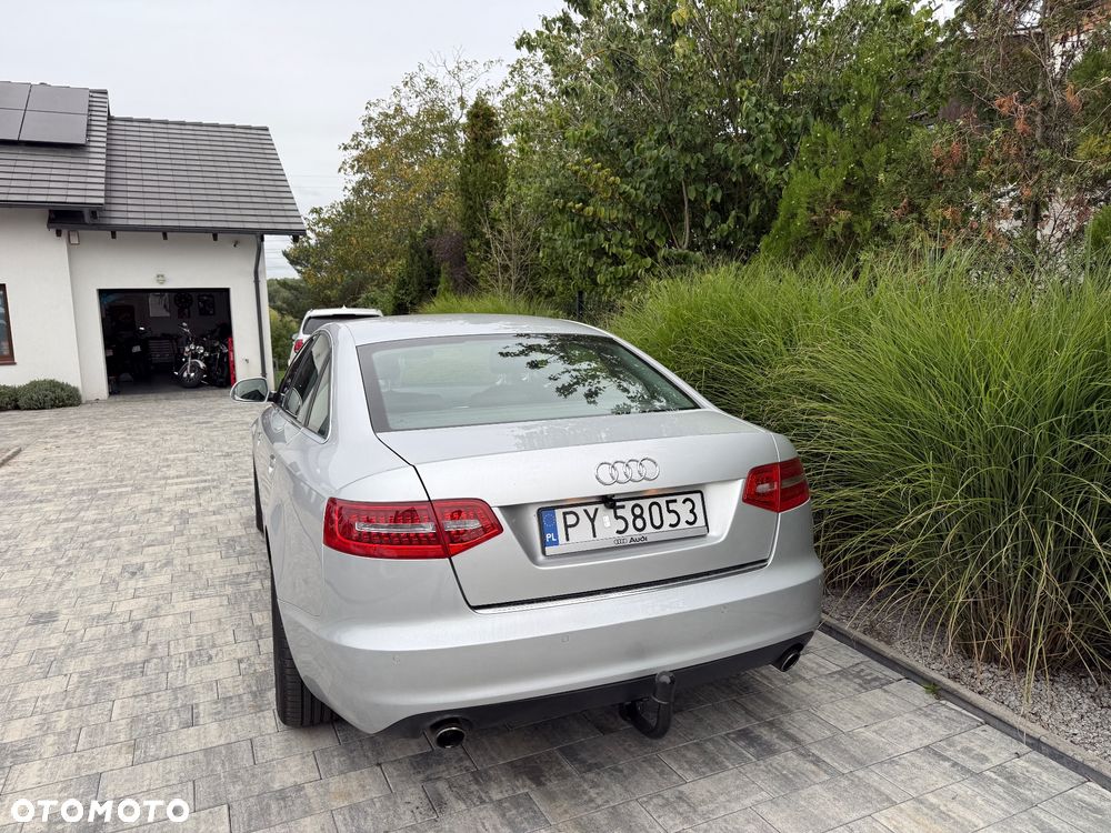 Audi A6 - 4