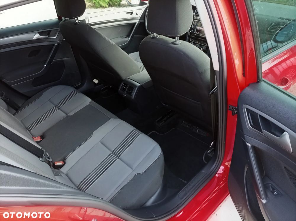 Volkswagen Golf 1.4 TSI BlueMotion Technology DSG Cup - 14
