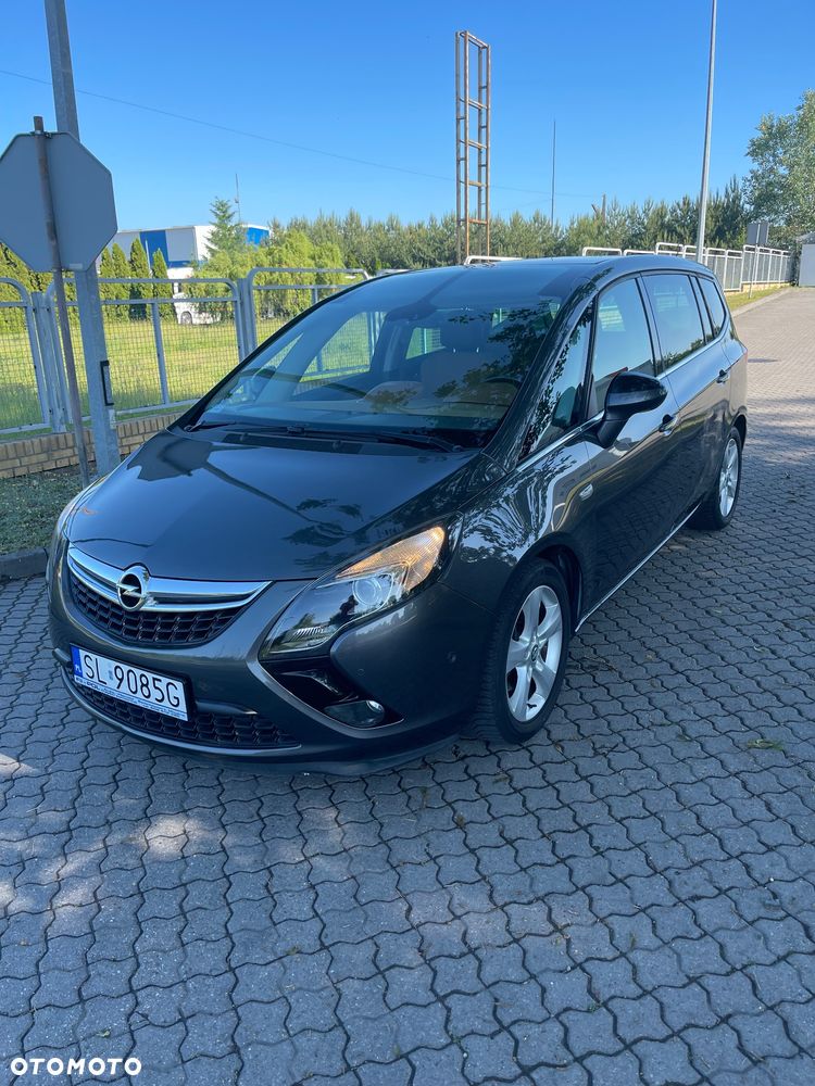 Opel Zafira - 2