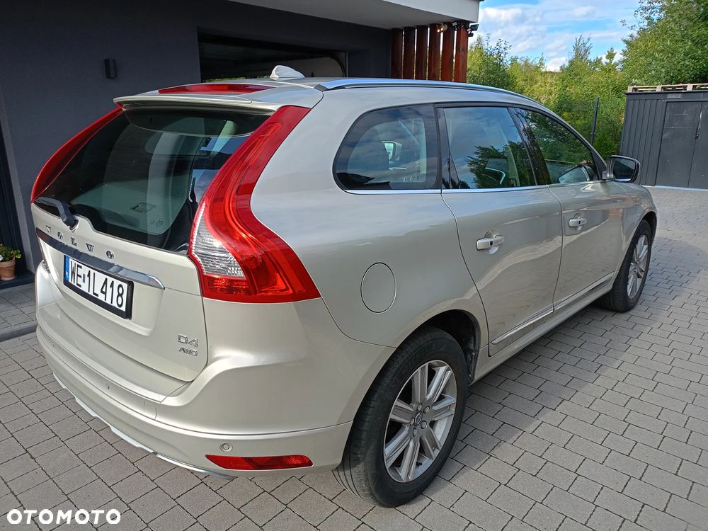 Volvo XC 60 D4 AWD Summum - 5
