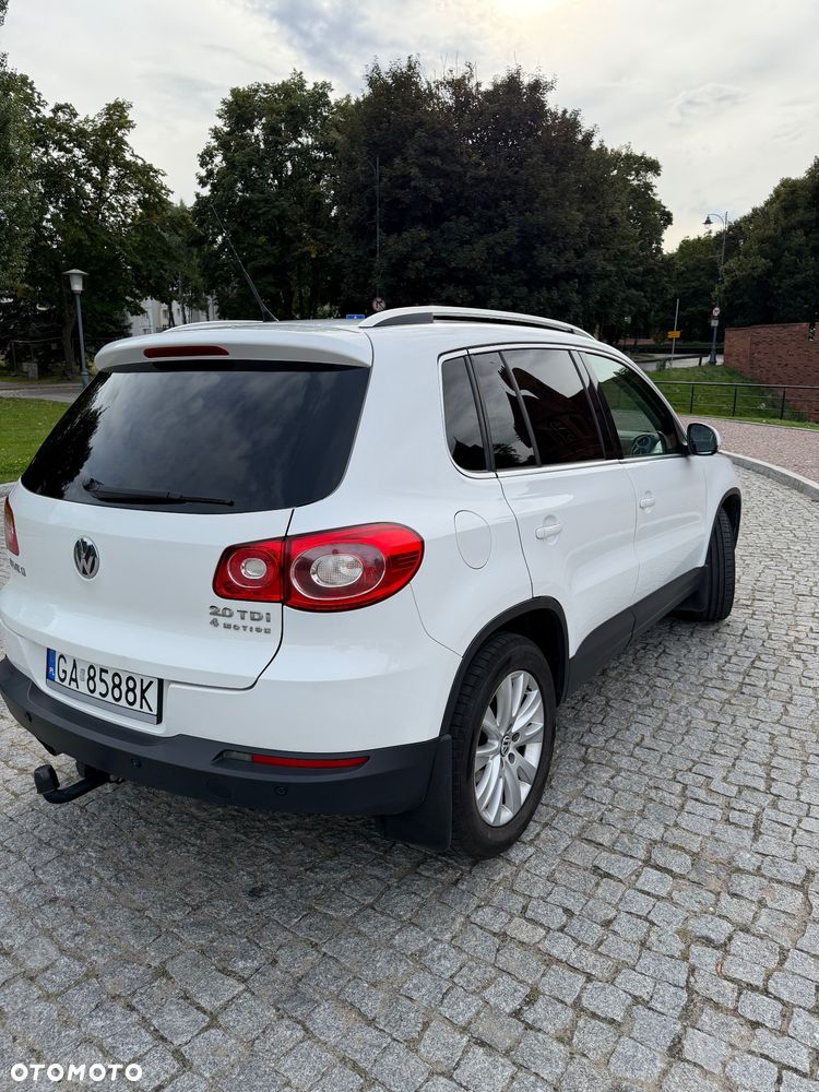 Volkswagen Tiguan 2.0 TDI 4Mot Sport&Style - 4